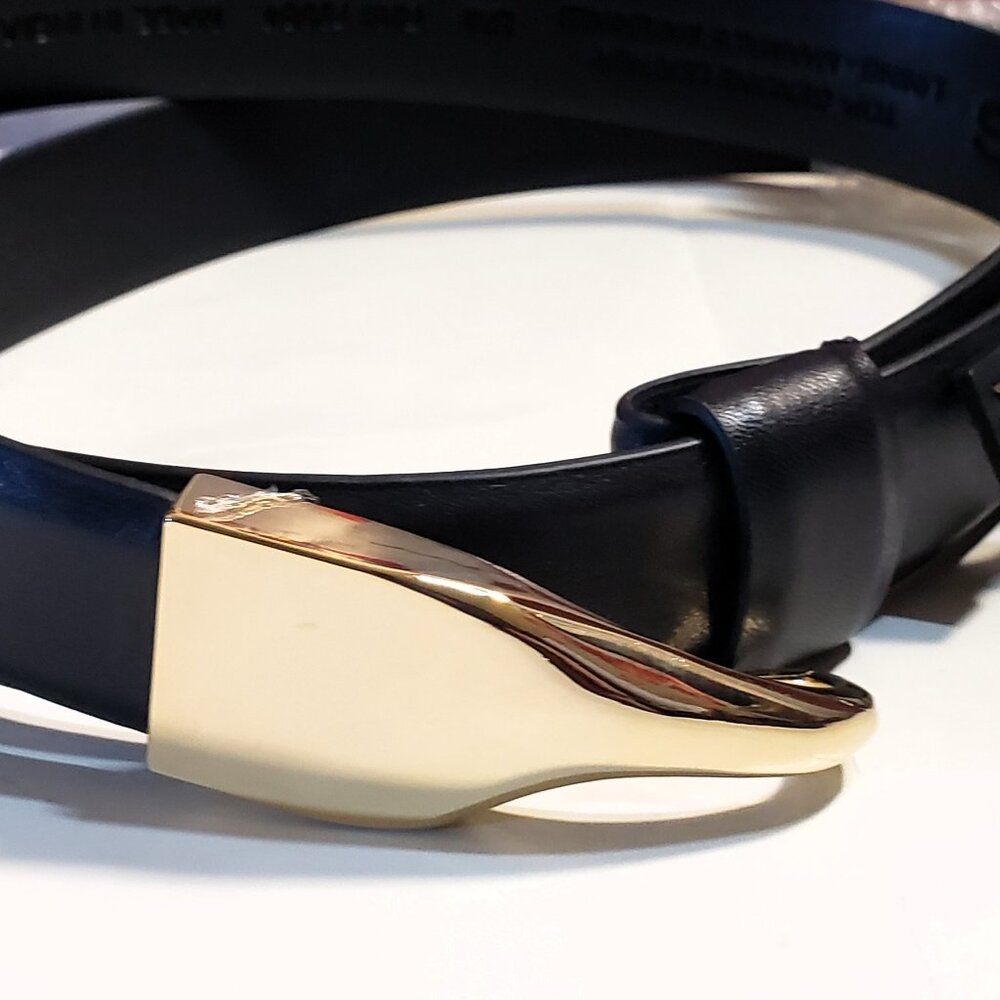 NWT Chico's Black Leather Adjustable Hook Belt – Gold Hardware – S/M